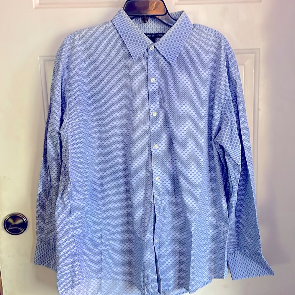 men’s casual shirt XL- that is a shadow not a stain